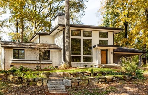 Renovation and addition to a mid-century modern home.